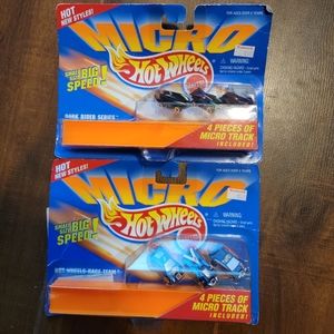 Micro hot wheels dark rider and hot wheels racer with tracks